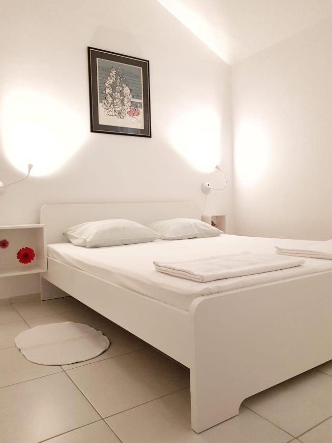 Apartmani Vrancic Mandre Exterior foto