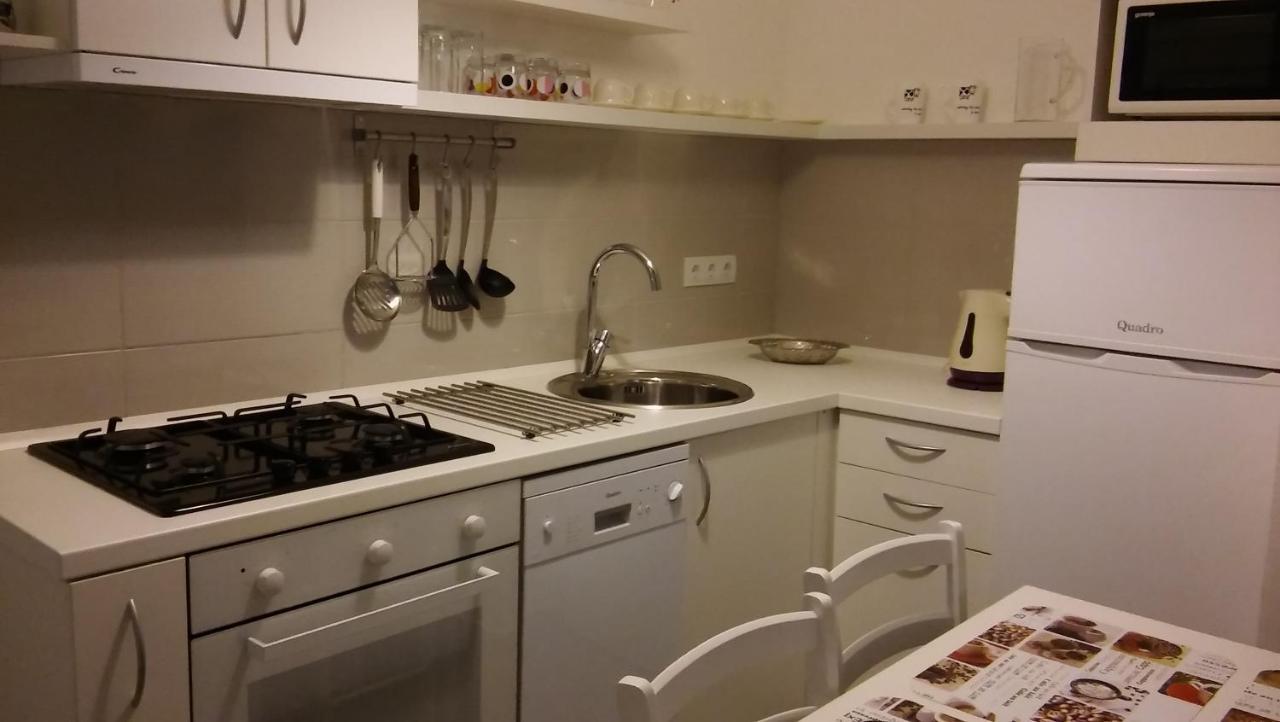 Apartmani Vrancic Mandre Exterior foto